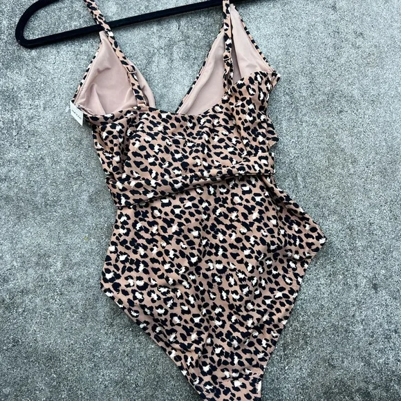 NEW Aerie Leopard Print Wrap One Piece Swimsuit Size L - Picture 10 of 11